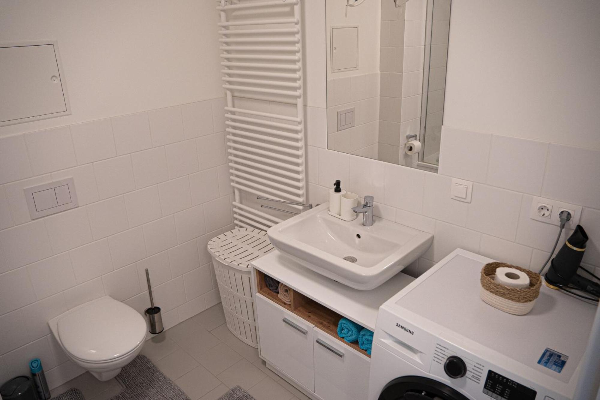 Appartamento Bright & Modern - Balcony - Vienna Esterno foto